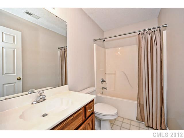 114 Kinderston Dr, Davidson, NC 28036 photo 13