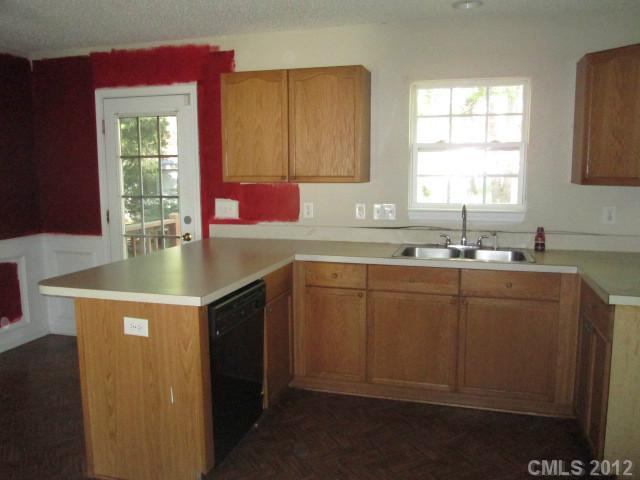 509 N Sutherland Ave, Monroe, NC 28110 photo 5