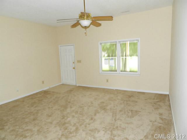 913 Cameron Ct, Monroe, NC 28112 photo 3