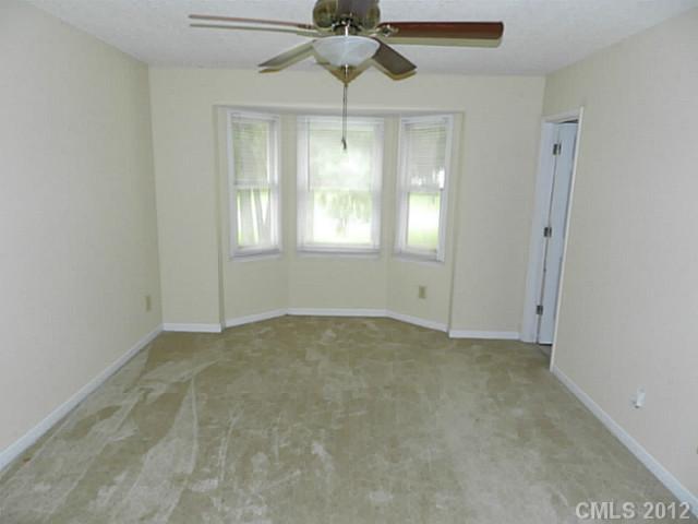 913 Cameron Ct, Monroe, NC 28112 photo 8