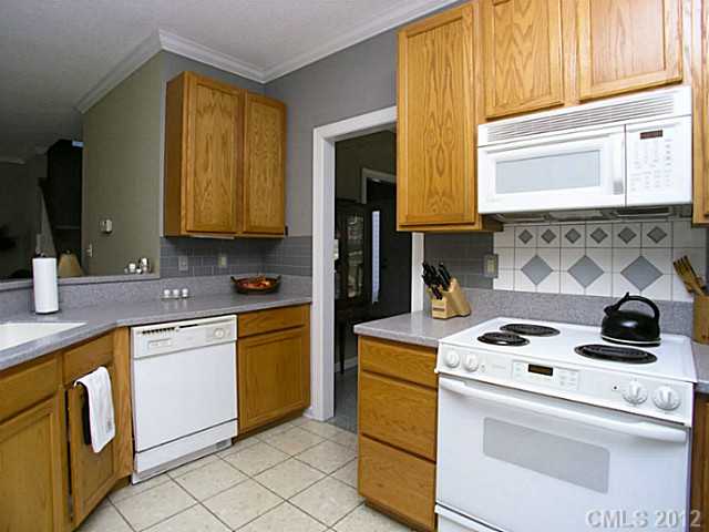 1925 Brandywine Dr, Matthews, NC 28105 photo 5