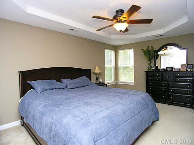 1925 Brandywine Dr, Matthews, NC 28105 photo 8