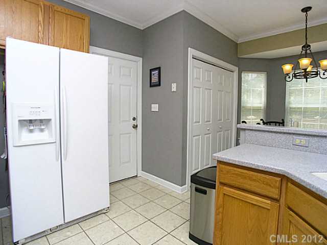 1925 Brandywine Dr, Matthews, NC 28105 photo 6