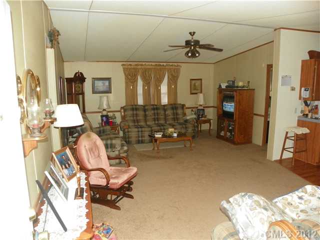 3811 Shadowcrest Dr, Concord, NC 28027 photo 4
