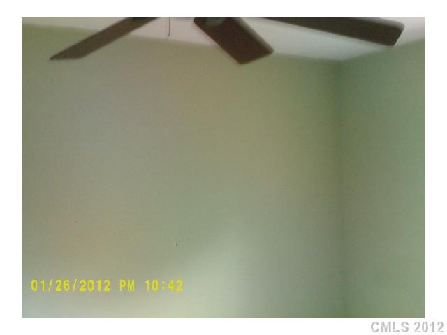 7331 Killarney Dr, Stanley, NC 28164 photo 5