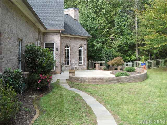 11674 Hidden Forest Ln, Davidson, NC 28036 photo 15