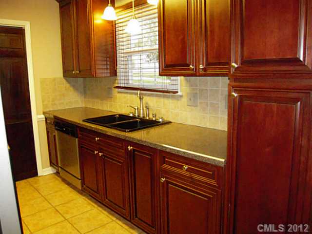 4901 Farmview Dr, Monroe, NC 28110 photo 9