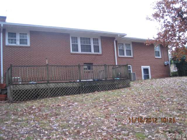 403 Iris Ave, Kannapolis, NC 28083 photo 2