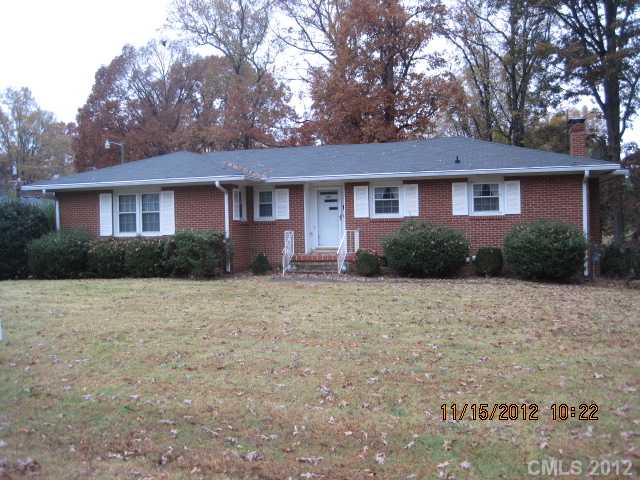403 Iris Ave, Kannapolis, NC 28083 photo 1