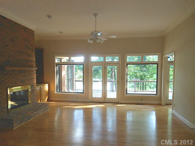 18810 Derbyton Way, Davidson, NC 28036 photo 5