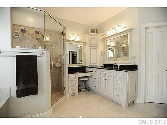 18810 Derbyton Way, Davidson, NC 28036 photo 9