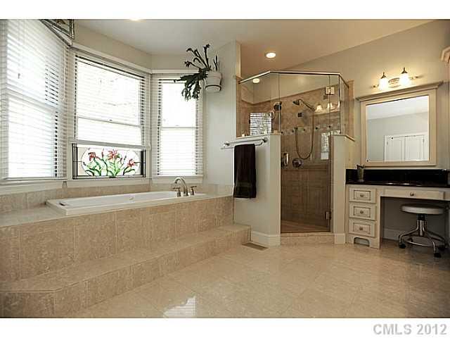 18810 Derbyton Way, Davidson, NC 28036 photo 8