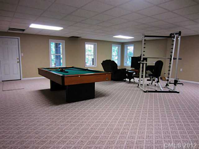 2897 NE Palmer Dr, Conover, NC 28613 photo 10