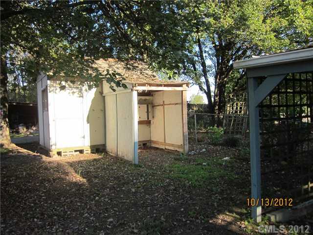 3633 Harmony Hwy, Harmony, NC 28634 photo 13