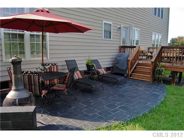 19116 Glouster Ct, Cornelius, NC 28031 photo 17