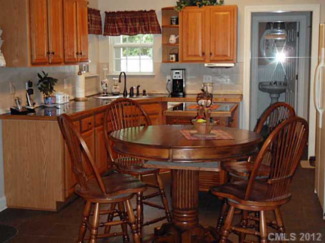 1125 Willoughby Rd, Monroe, NC 28110 photo 6