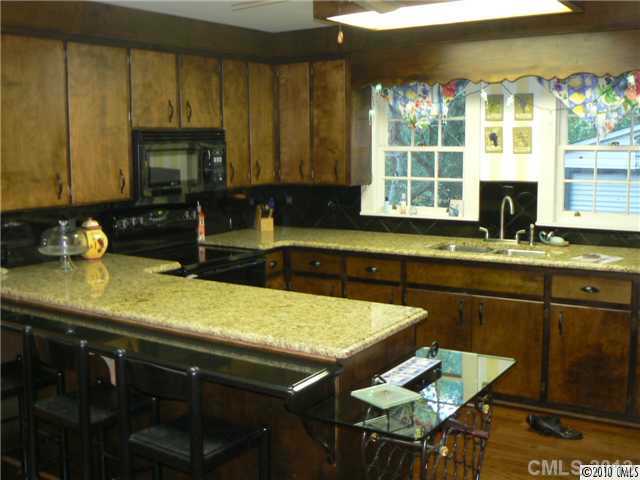 606 Deese St, Monroe, NC 28112 photo 8