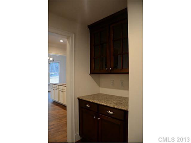 1008 Periwinkle Ln, Fort Mill, SC 29708 photo 9