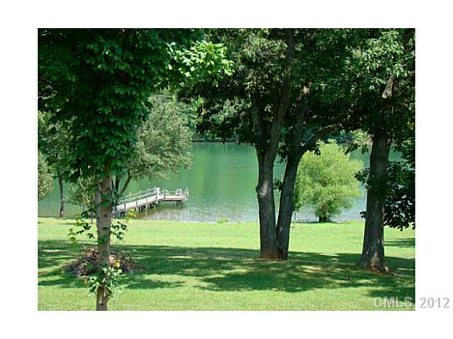 4204 Mcgee Point Rd, Terrell, NC 28682 photo 2