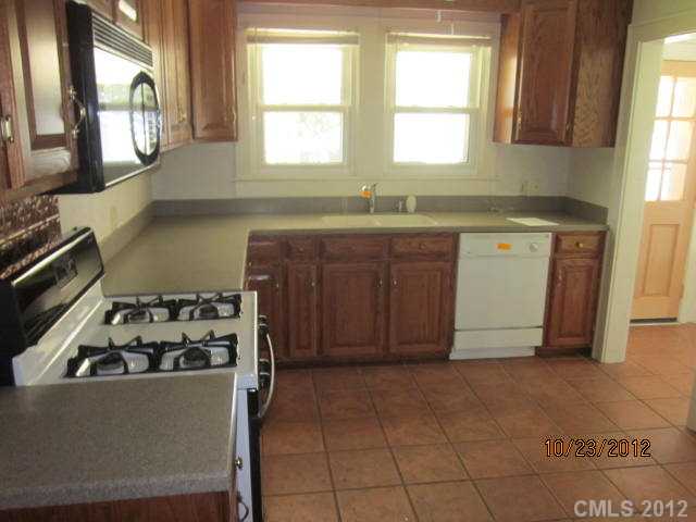 823 E Liberty St, Salisbury, NC 28144 photo 7