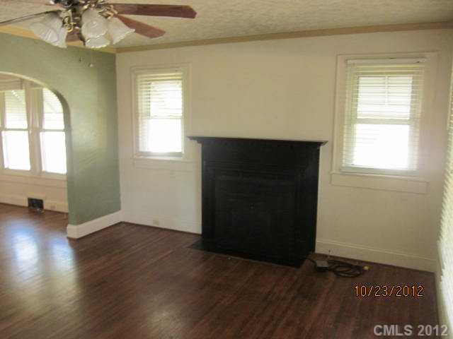 823 E Liberty St, Salisbury, NC 28144 photo 3