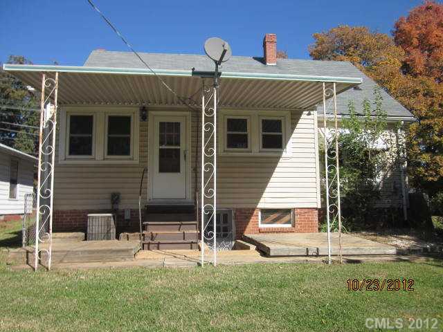823 E Liberty St, Salisbury, NC 28144 photo 2
