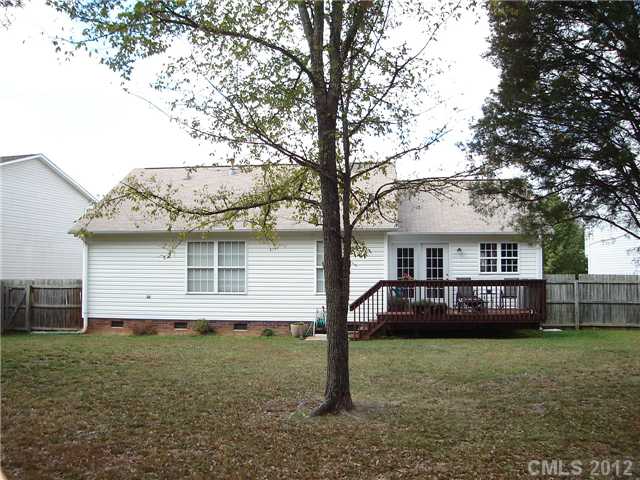 829 Highlander Ct, Concord, NC 28025 photo 9