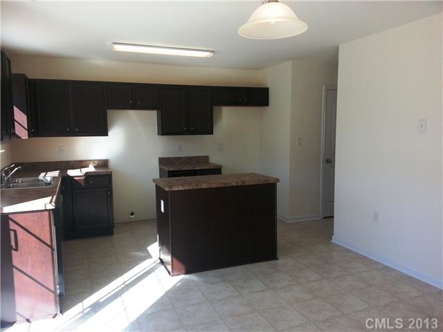 664 Shellbark Dr, Concord, NC 28025 photo 6