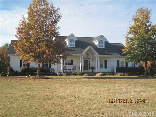 2206 Irby Rd, Monroe, NC 28112 photo 1