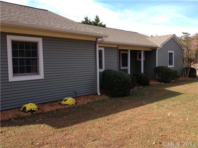 7600 Farmbrook Dr, Waxhaw, NC 28173 photo 1