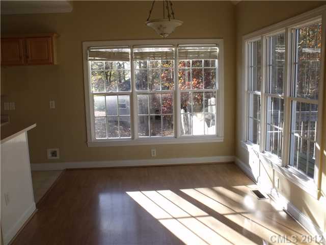 3221 Oglethorpe Ln, Monroe, NC 28110 photo 6