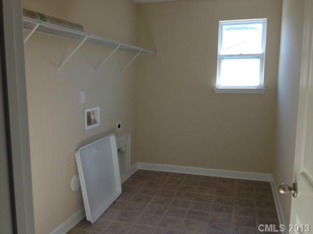 10022 Casa Nuestra Dr, Charlotte, NC 28214 photo 13