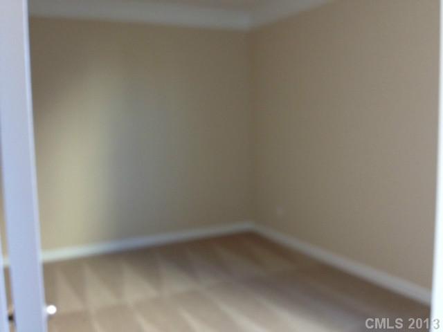 10022 Casa Nuestra Dr, Charlotte, NC 28214 photo 8