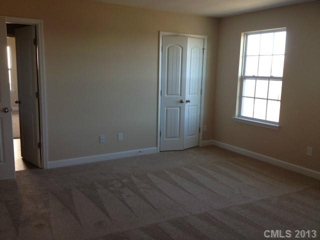 10022 Casa Nuestra Dr, Charlotte, NC 28214 photo 11