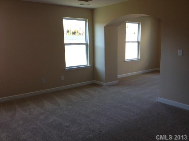 10022 Casa Nuestra Dr, Charlotte, NC 28214 photo 9