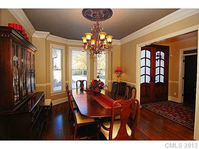 7106 Windaliere Dr, Cornelius, NC 28031 photo 6