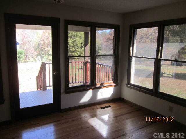 8075 Mauney Rd, Mount Pleasant, NC 28124 photo 6