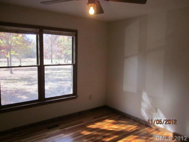 8075 Mauney Rd, Mount Pleasant, NC 28124 photo 8
