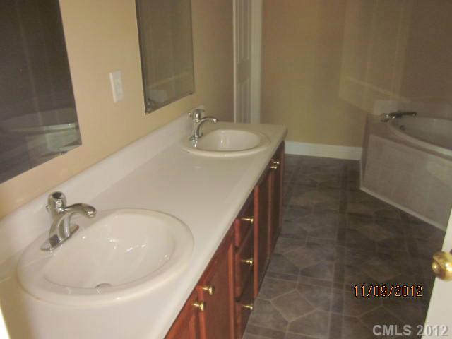1177 Landsdown Dr, Salisbury, NC 28147 photo 13