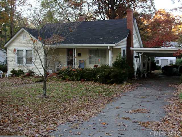 808 Sprucewood St, Kannapolis, NC 28081 photo 1