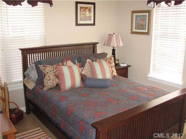 18605 Ruffner 1b Dr #1B, Cornelius, NC 28031 photo 11