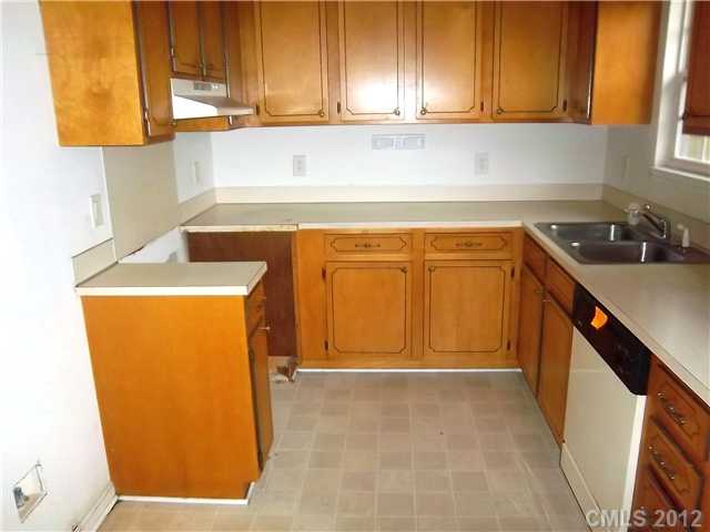 711 Carr St, Monroe, NC 28110 photo 5