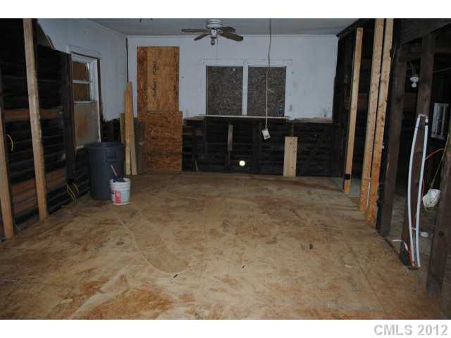 82 Kirk St, Salisbury, NC 28144 photo 4