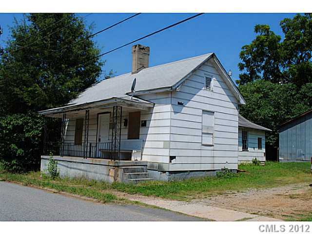 82 Kirk St, Salisbury, NC 28144 photo 2