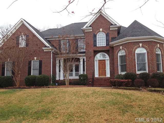 18422 Dembridge Dr, Davidson, NC 28036 photo 1
