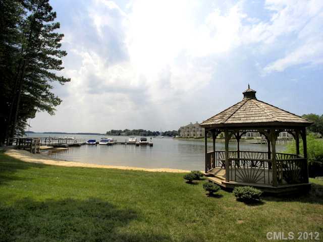 17713 Mesa Range Dr, Cornelius, NC 28031 photo 1