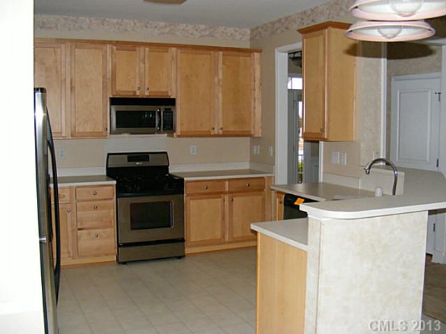 15439 Crossing Gate Dr, Cornelius, NC 28031 photo 3