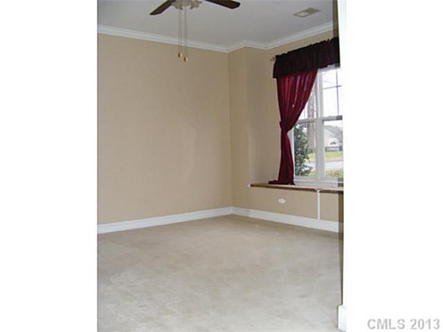 15439 Crossing Gate Dr, Cornelius, NC 28031 photo 4