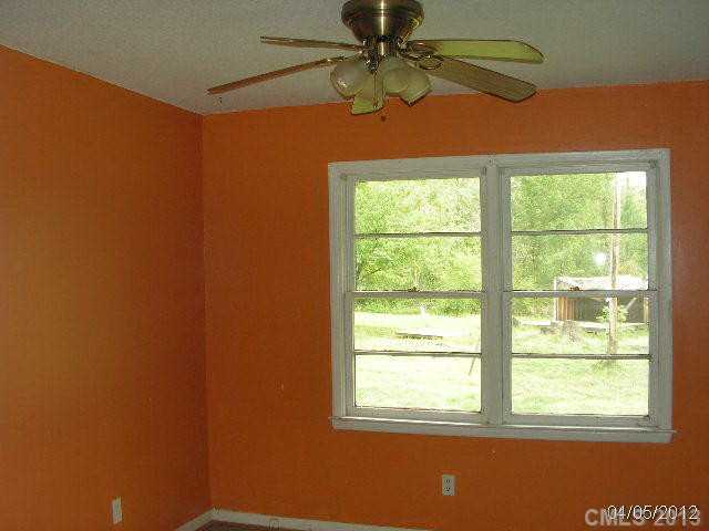 5534 Second Rd, Wilson, NC 27893 photo 3
