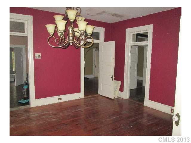 609 Lancaster Ave, Monroe, NC 28112 photo 2